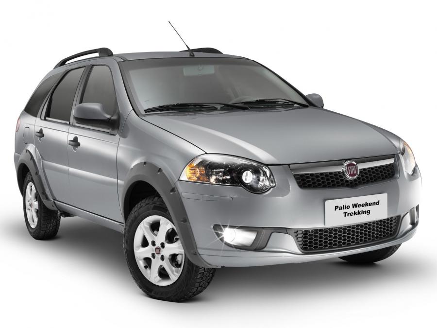  Fiat Palio Weekend Trekking 2012 года  (фото 14 из 24)